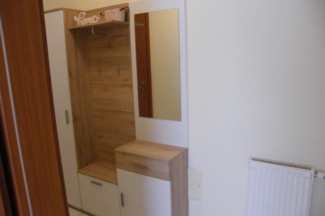 Happy Apartman Hajduszoboszlo Exterior photo
